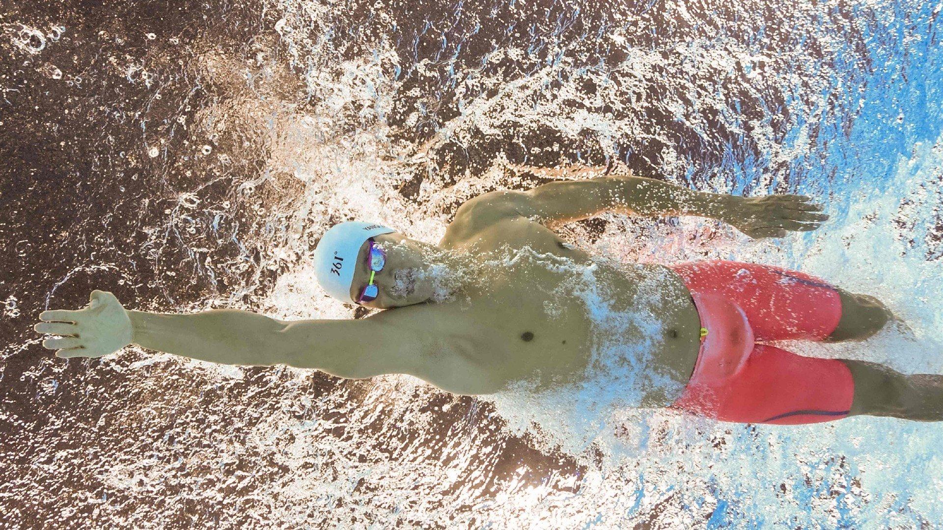 中国女排力克强敌巴西队，挺进世界联赛决赛